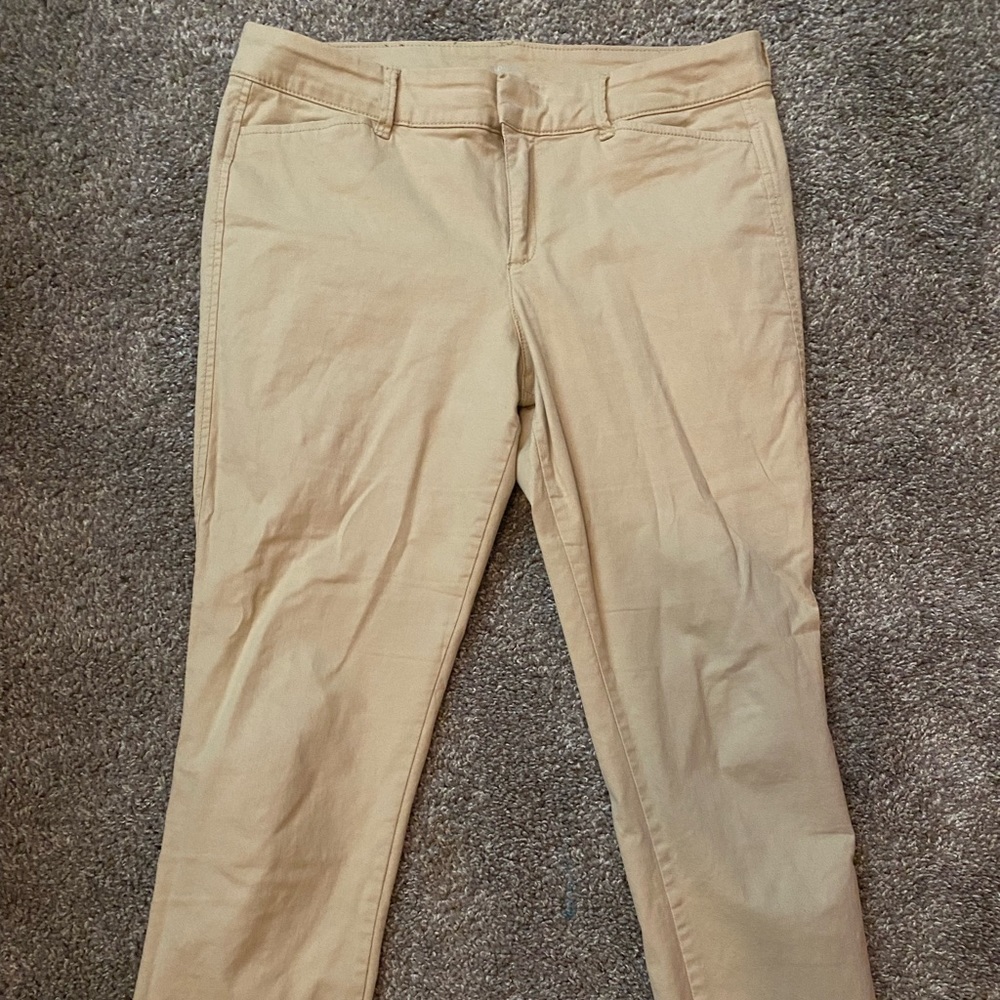 Old navy pixie pants size 8